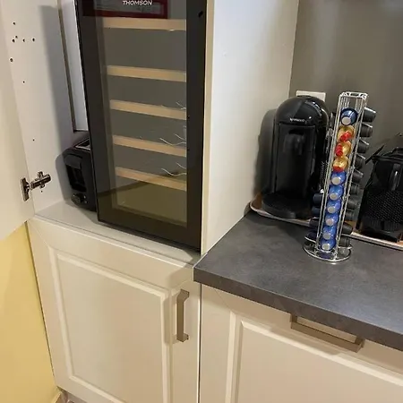 Les Noisetiers Maison Familiale Avec Piscine * Joze