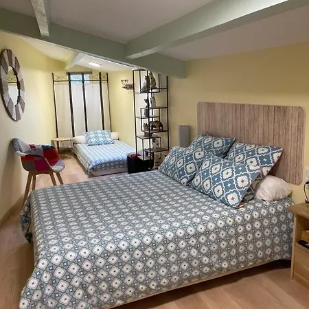 Les Noisetiers Maison Familiale Avec Piscine