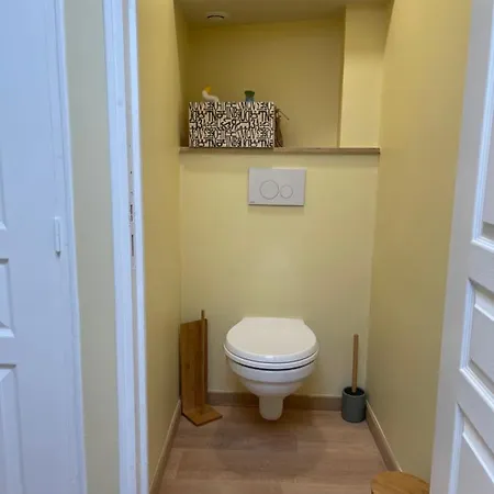 Les Noisetiers Maison Familiale Avec Piscine Joze