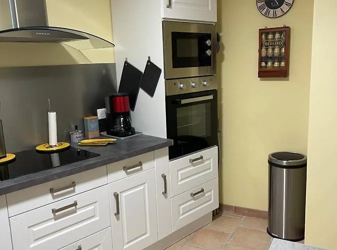 Les Noisetiers Maison Familiale Avec Piscine